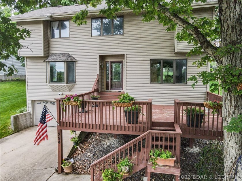 Exceptional value in one of the Lake's most sought-after - photo 2