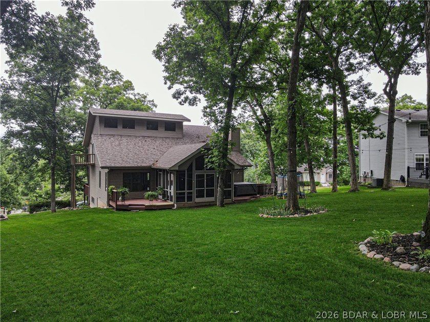Exceptional value in one of the Lake's most sought-after - photo 5