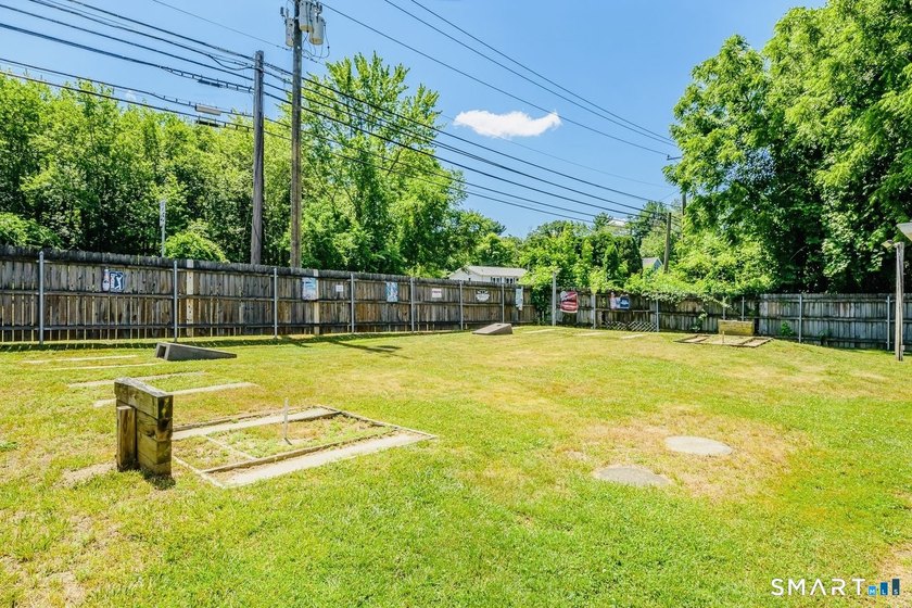 An exceptional opportunity to own both a successful, established - photo 8