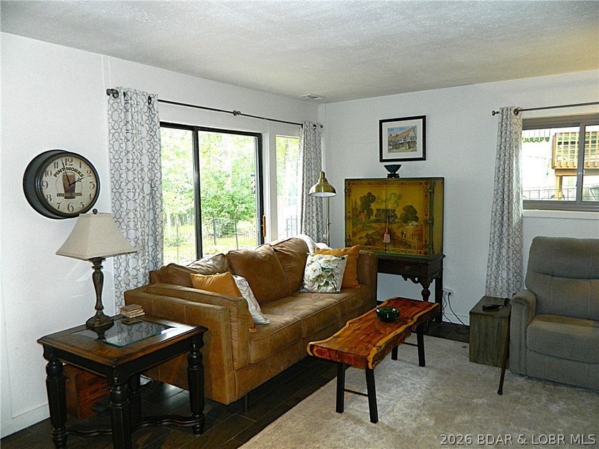 Private Four Seasons Retreat on Expansive Multi-Lot Property! - photo 10