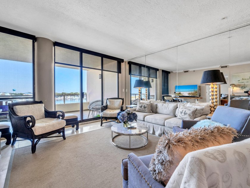 Great unit in sought after East Pass Towers Condominium. This - photo 10