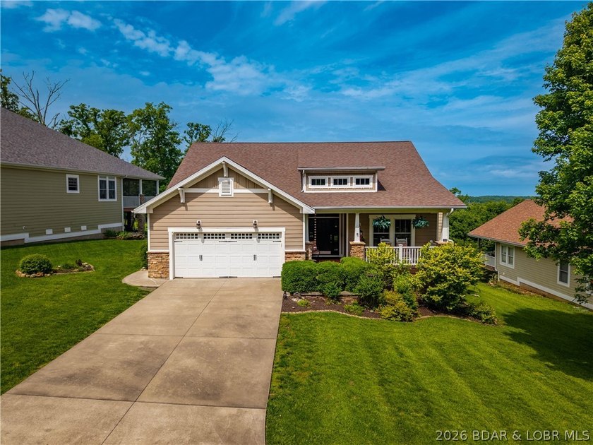 Located in a highly sought-after gated, golf cart-friendly - photo 2