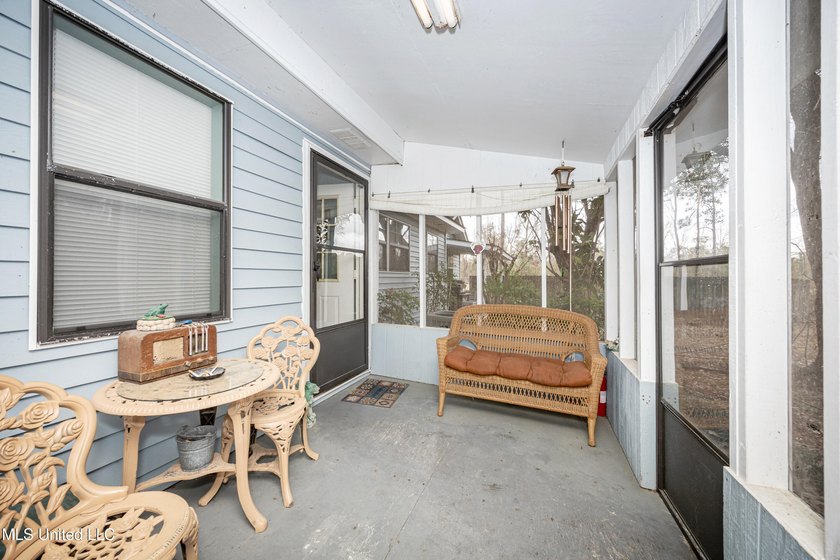 Discover exceptional potential with this 3 bedroom, 2 bath home - photo 13