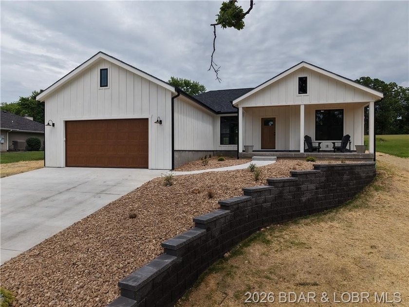 Experience the appeal of brand-new construction in Indian Rock - photo 3