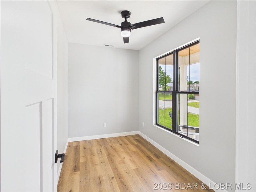 Experience the appeal of brand-new construction in Indian Rock - photo 5