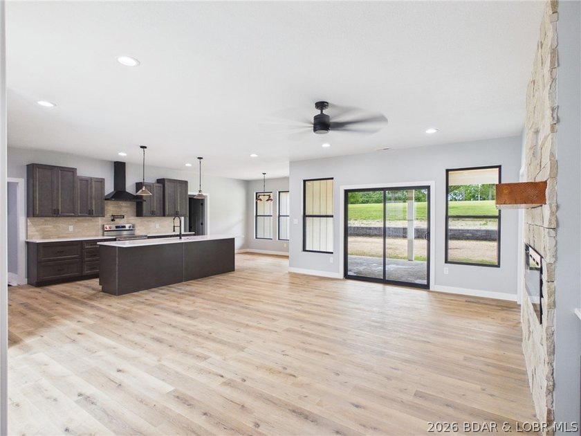 Experience the appeal of brand-new construction in Indian Rock - photo 7