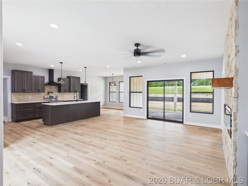 Experience the appeal of brand-new construction in Indian Rock - photo 7