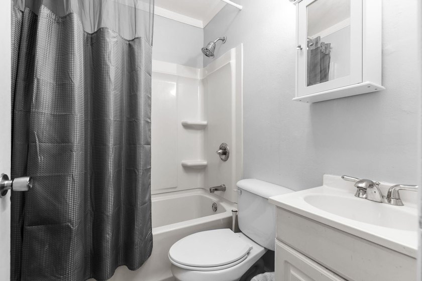 Located in a highly desirable Little Chute location and priced - photo 22
