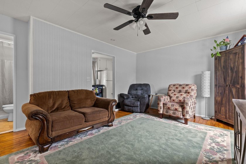 Located in a highly desirable Little Chute location and priced - photo 24