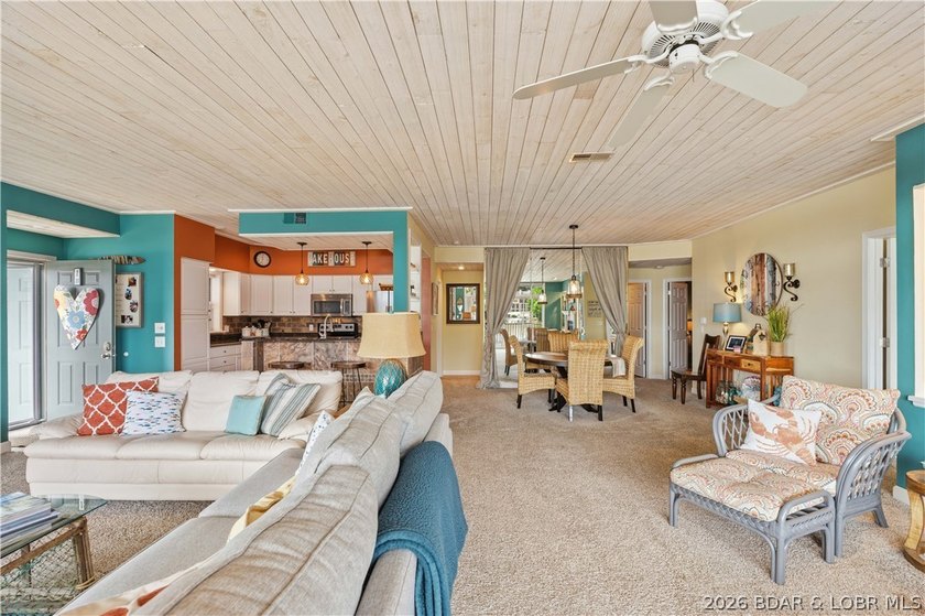 Enjoy the lake lifestyle you've been dreaming of at The - photo 6