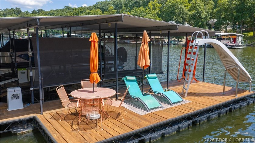 The kind of lakefront property buyers wait for-deep water - photo 20
