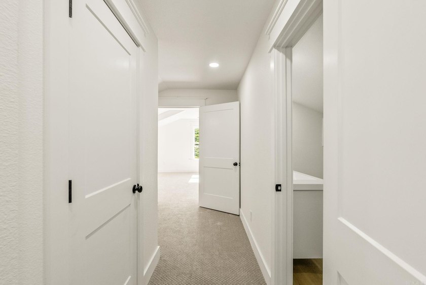 MOTIVATED SELLERS! Fully renovated home in the heart of Clinton - photo 45