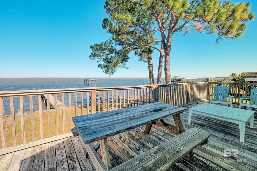Waterfront bay house located on the Ft Morgan Peninsula - photo 3