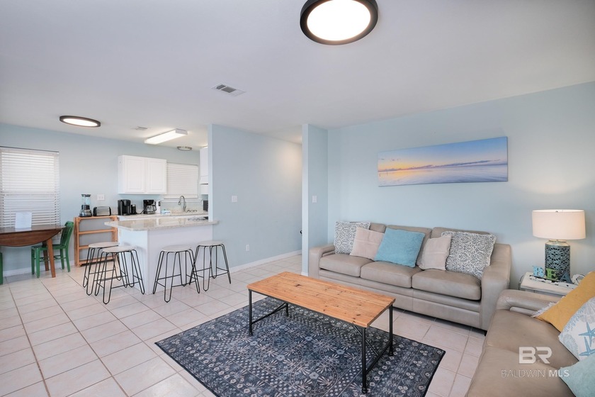 Waterfront bay house located on the Ft Morgan Peninsula - photo 4