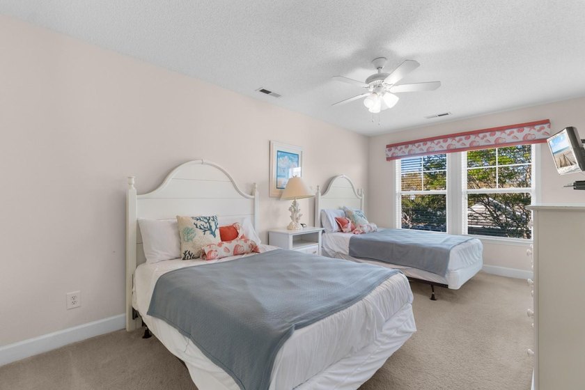 This beautifully maintained 3-bedroom, 2.5-bath condo in the - photo 18