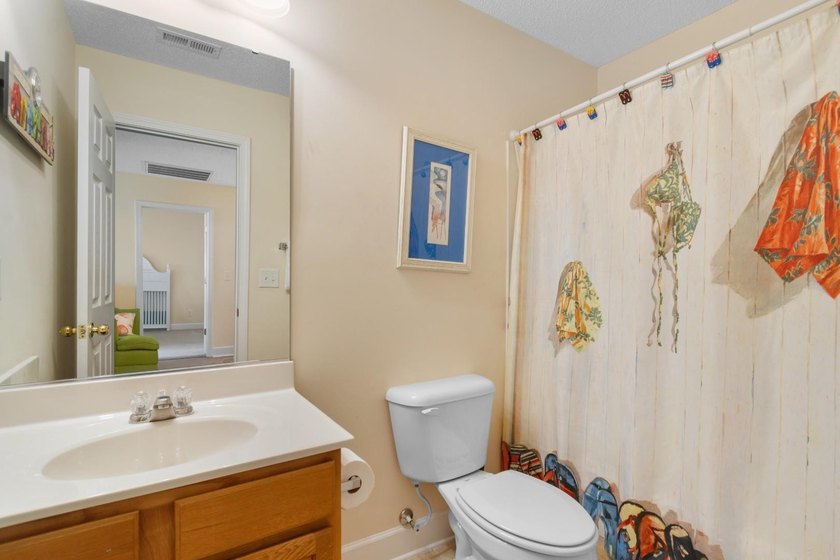 This beautifully maintained 3-bedroom, 2.5-bath condo in the - photo 20