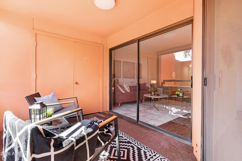 Beautifully renovated condo in the highly sought-after Anasazi - photo 33