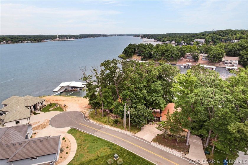 Build your dream lakefront retreat in one of the most - photo 3