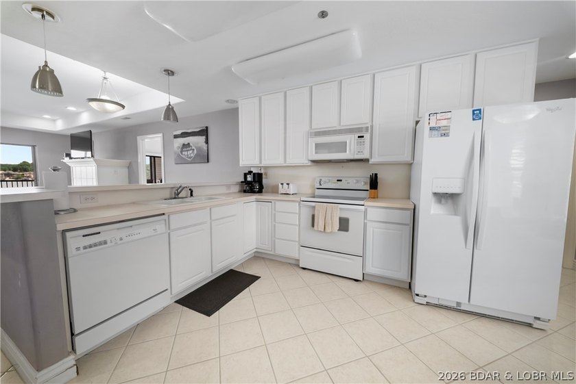 If you've been searching for a Lake Ozark condo with - photo 10