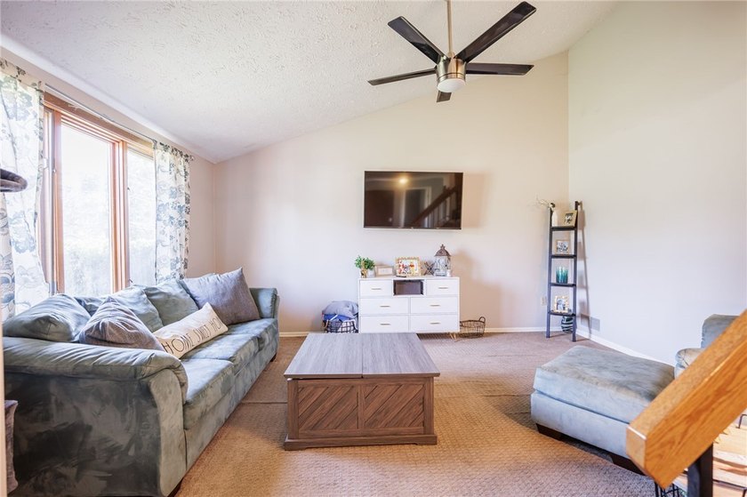 Don't miss the opportunity to own this 1,710 square foot home on - photo 7