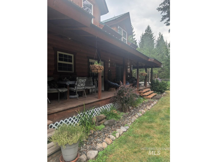 Don't miss this unique opportunity in Athol! Situated on 10 - photo 9