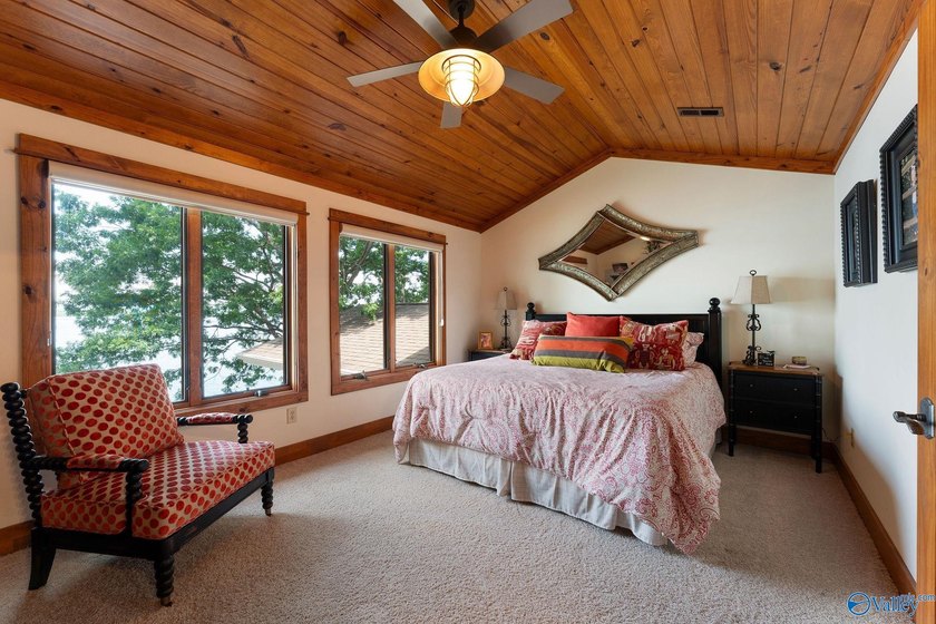 Experience lake living in sought-after Big Nose Estates on Weiss - photo 30
