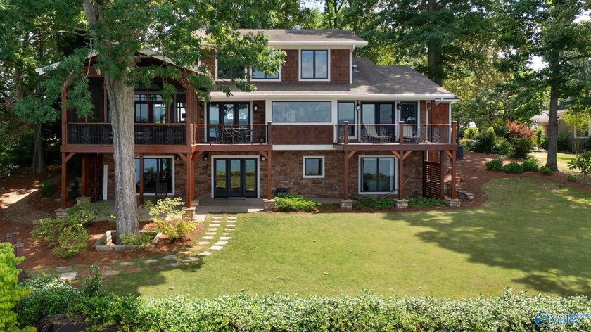 Experience lake living in sought-after Big Nose Estates on Weiss - photo 42