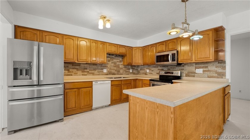 Back on the Market at NO Fault of the Seller. Discover the - photo 4