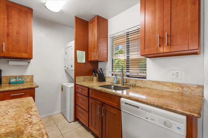 Welcome to your slice of paradise at Pacific Shores B313. This - photo 15