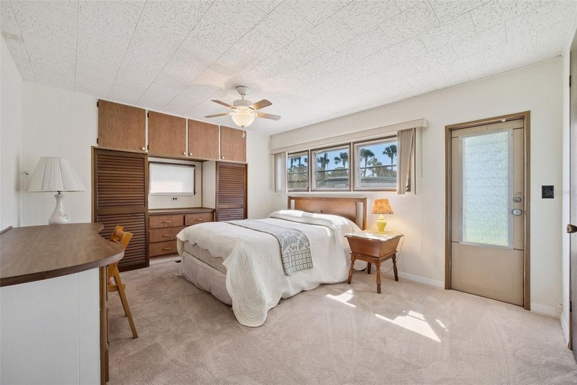 Welcome to easy Florida living in this charming 2 bedroom, 2 - photo 14