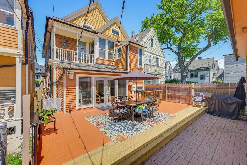 This historic duplex was designed and built in 1893 by the - photo 16