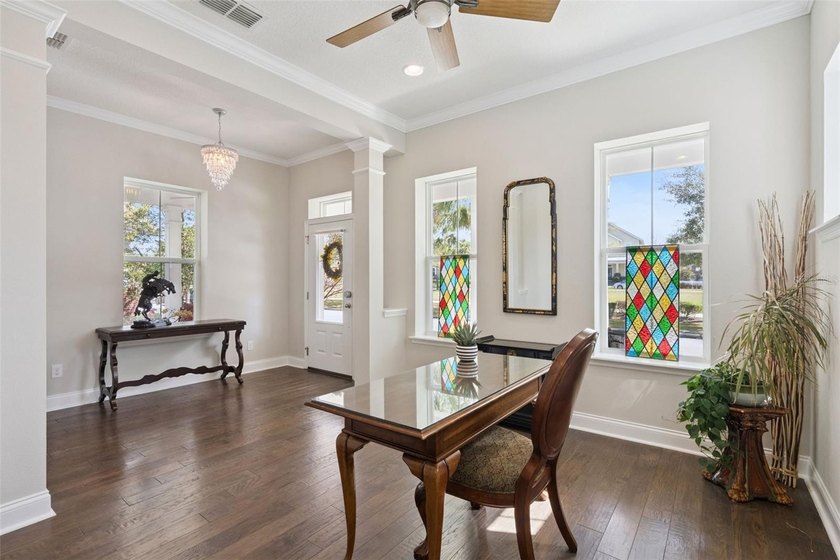 Under contract-accepting backup offers. Perfectly positioned - photo 30