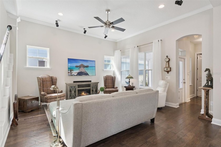Under contract-accepting backup offers. Perfectly positioned - photo 41