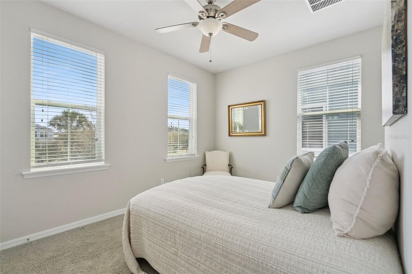 Under contract-accepting backup offers. Perfectly positioned - photo 60