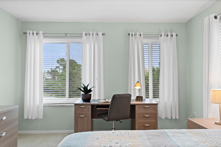 Rarely available 3-bedroom, 2-bath, glass-enclosed flex/sunroom - photo 16