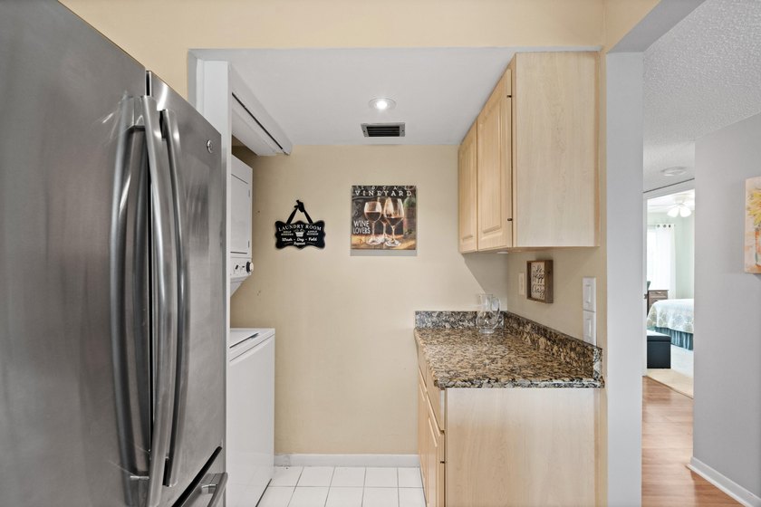 Rarely available 3-bedroom, 2-bath, glass-enclosed flex/sunroom - photo 26