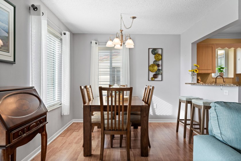 Rarely available 3-bedroom, 2-bath, glass-enclosed flex/sunroom - photo 31