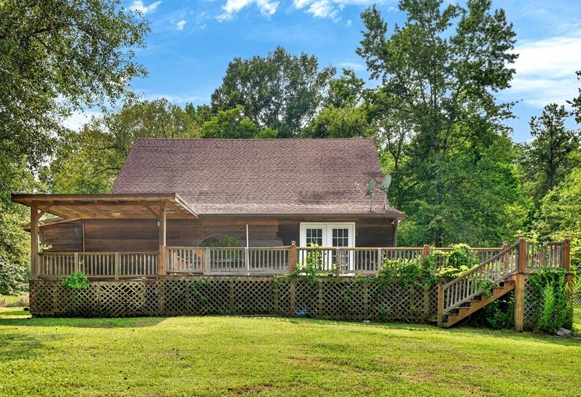 Don't miss this log cabin full of Rustic charm located in - photo 7