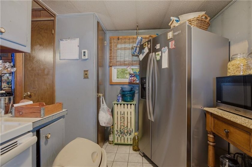 Are you looking to downsize, or for a year round vacation - photo 13