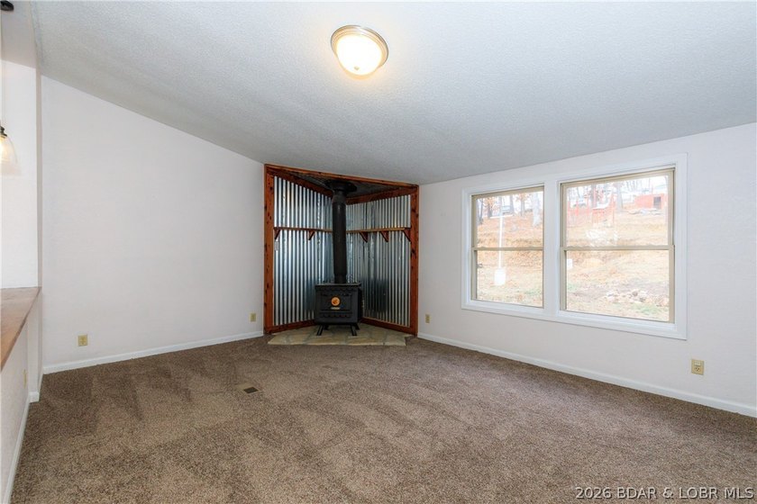 COUNTRY LIVING, SUNSET VIEWS &amp; ROOM TO ROAM! Welcome to the - photo 6