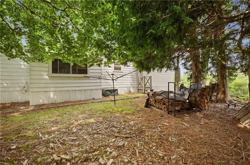 Are you looking to downsize, or for a year round vacation - photo 25