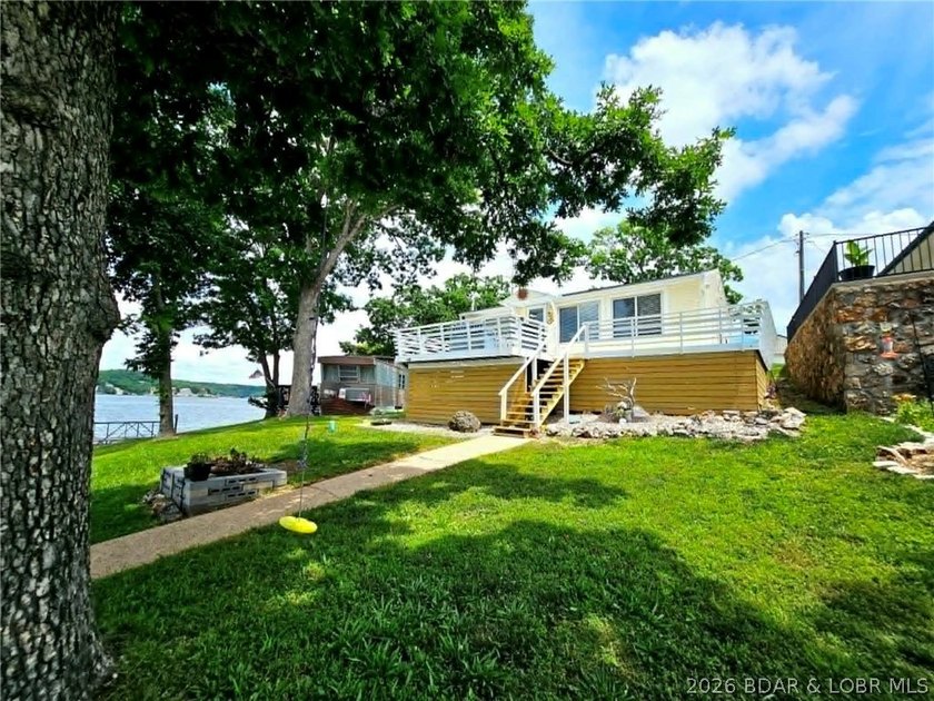 If you've been dreaming of owning a place at the Lake, this - photo 2
