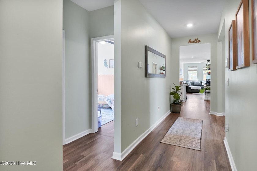 $5,000 TOWARD BUYER CLOSING COST + 2-10 HOME WARRANTY INCLUDED! - photo 4