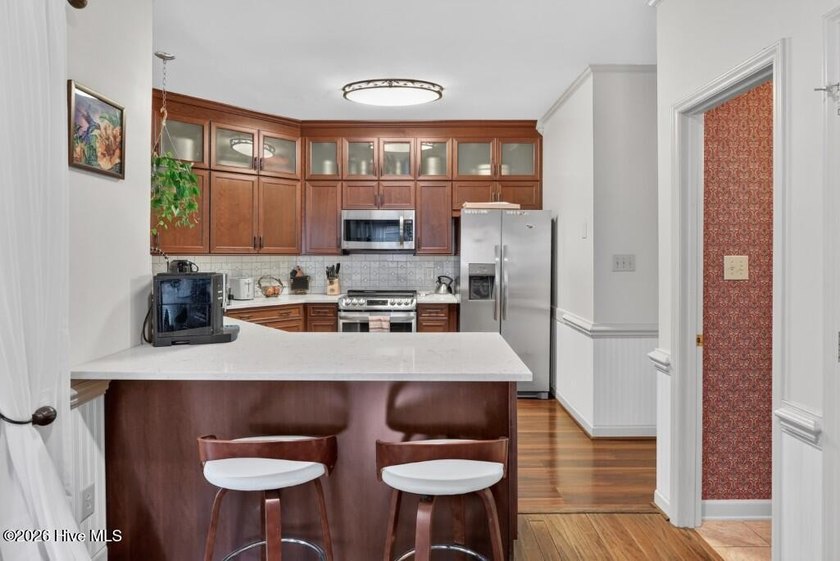 Welcome to 4001 Shinnecock Drive, a beautifully maintained - photo 11
