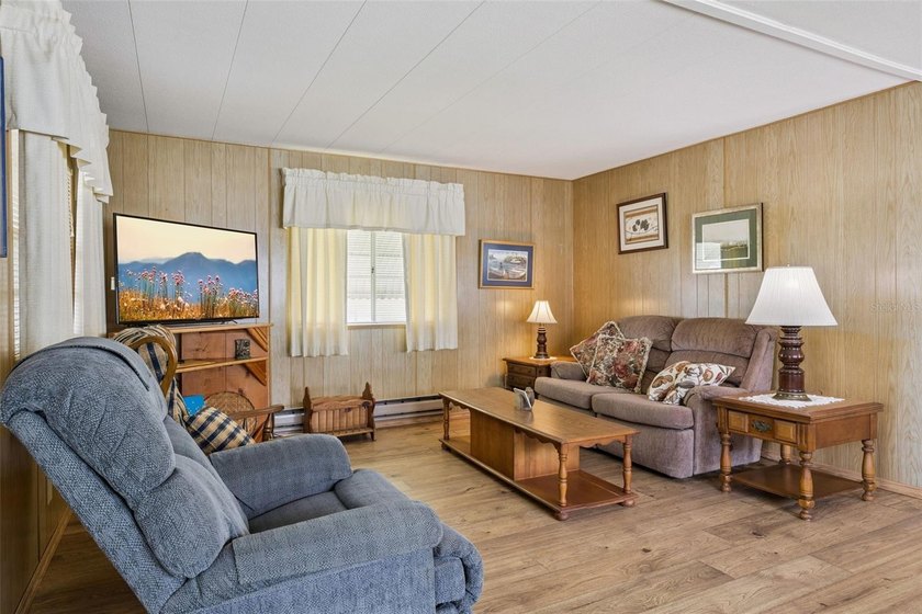 Under contract-accepting backup offers. Welcome to easy Florida - photo 11