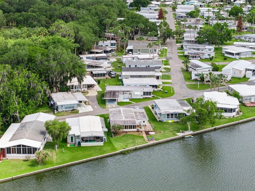 Under contract-accepting backup offers. Welcome to easy Florida - photo 46