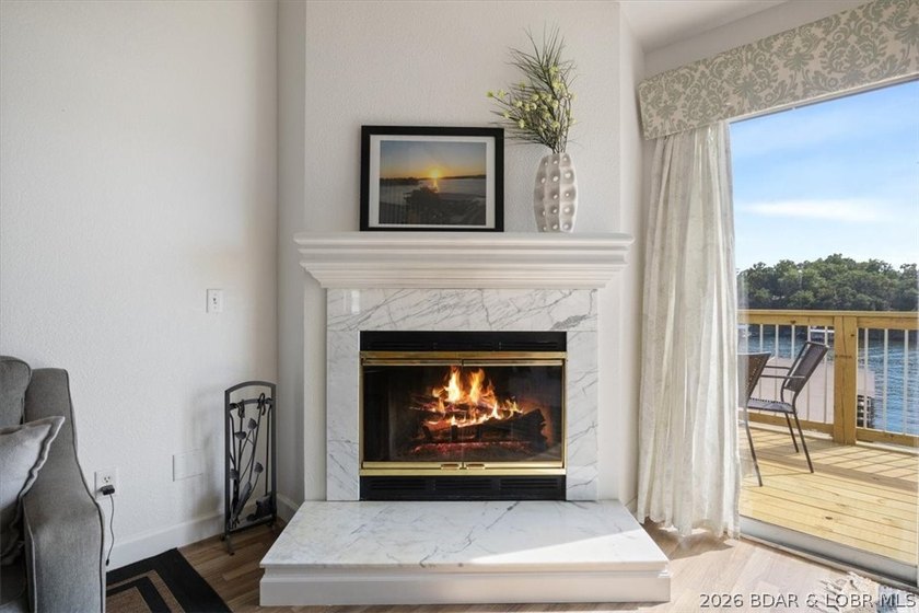 Indulge in stunning lake views from this remarkable 3-bedroom - photo 10