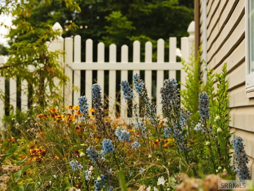 Nestled within one of Idaho Falls' most prestigious and peaceful - photo 10