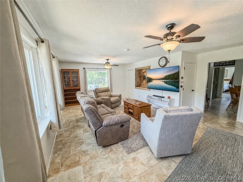 New price on this Lake area retreat on 3 acres with garage/RV - photo 6