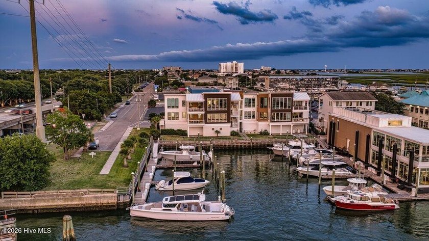 Experience modern waterfront luxury with some of the most - photo 2